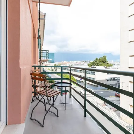 West Coast Deluxe Couette-café