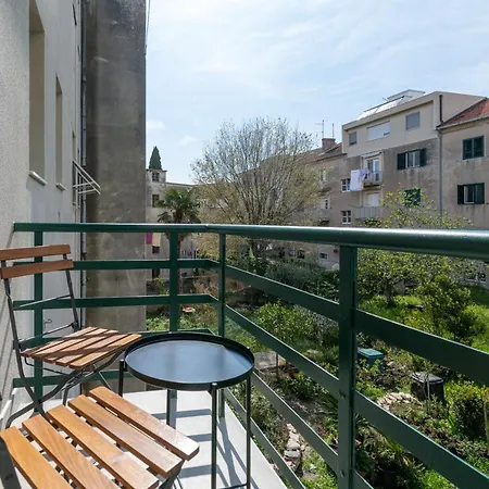 West Coast Deluxe 4*