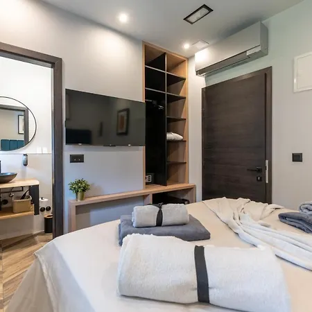 West Coast Deluxe 4* ספליט