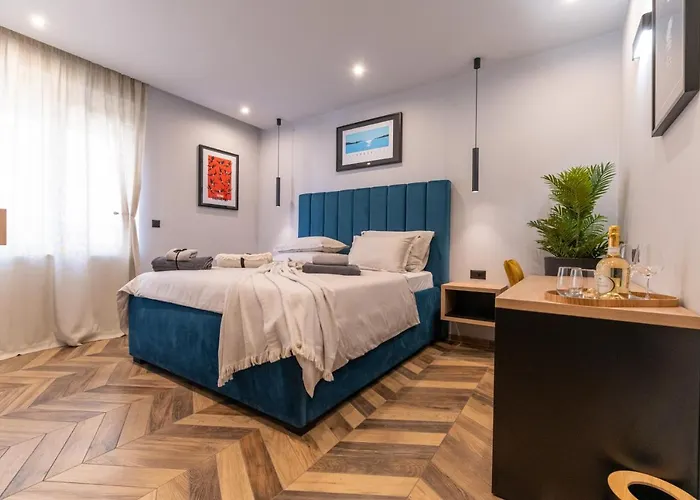 Bed & Breakfast West Coast Deluxe 4*